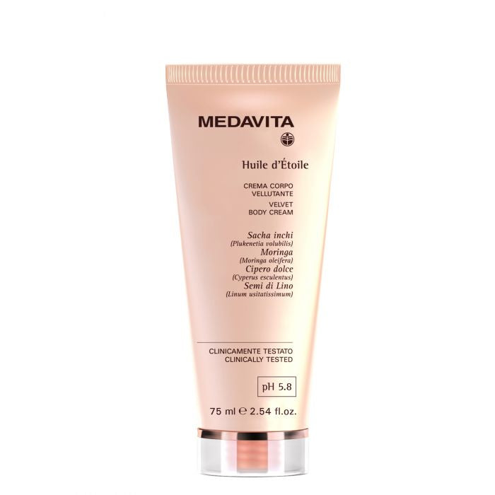 Cremă pentru corp hidratantă cu uleiuri naturale